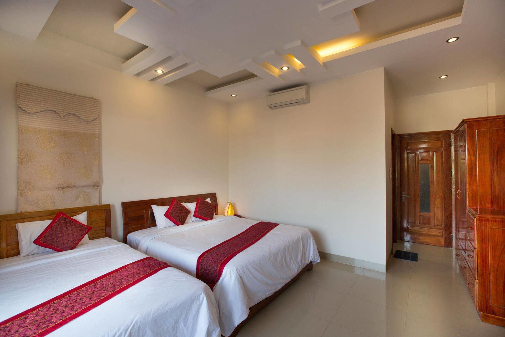 Hoang Thu Hostel Хойан Экстерьер фото